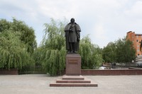 Пам'ятник Миколі Васильовичу Гоголю