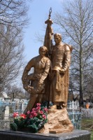 Братська могила радянських воїнів, вул. Гурамішвілі