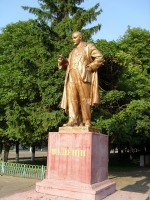 Леніну пам'ятник