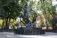 Пам’ятник жертвам Чорнобильської трагедії