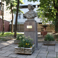 Галине Никитиной памятник
