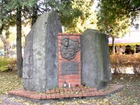 Пам'ятник Василю Біласу і Дмитру Данилишину в Трускавці.