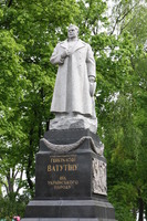 Ватутіну Миколі Федоровичу пам’ятник