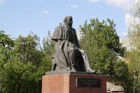 Коцюбинському Михайлу Михайловичу пам’ятник 