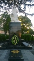 Памятник Героям Великої Вітчизняної війни.